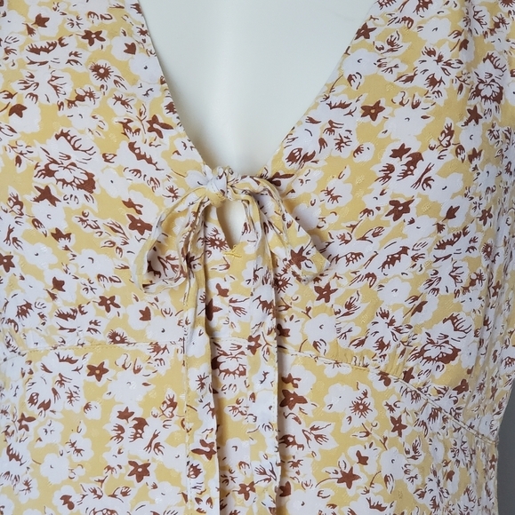 Abercrombie & Fitch Yellow Mini Dress - Picture 9 of 13